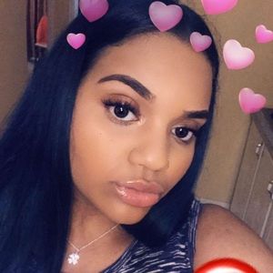 Meet your Posher, Lourdes